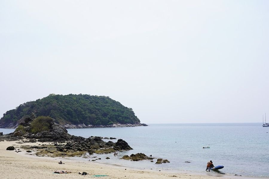 Ya Nui Beach, strand in Phuket, Thailand