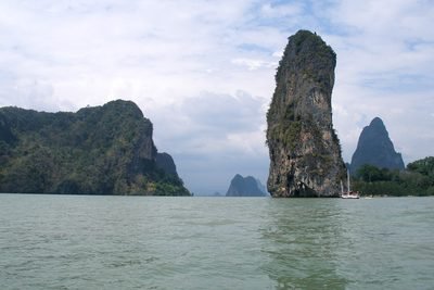 Phang Nga: kalksteenrotsen in de baai van Phang Nga