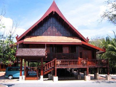 Trat: een traditioneel Thais huis op palen in Trat