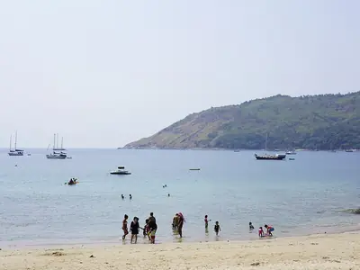 Het strand van Ya Nui