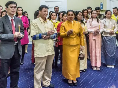 Thai nationals gathered in a hall in Dublin, Ireland, to mark the King's birthday (2014)