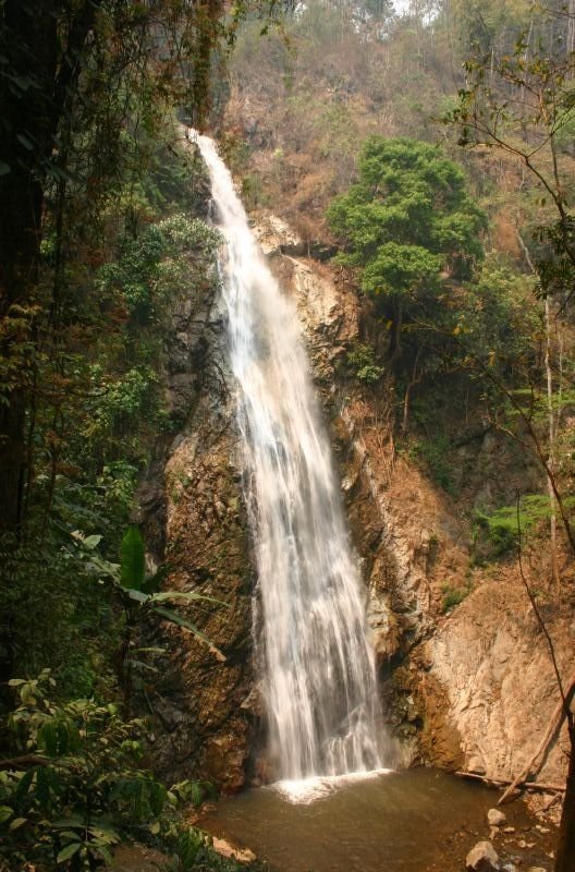 Khun Korn waterval, Chiang Rai, Thailand