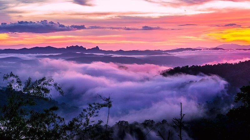 Taksin Maharat Nationaal Park, Tak, Thailand