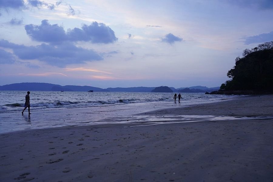 Adam's Edge Rooftop, rooftopbar in Krabi – foto van de omgeving