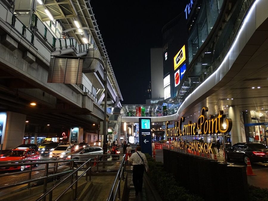 Spectrum Lounge & Bar, rooftopbar in Bangkok – foto van de omgeving