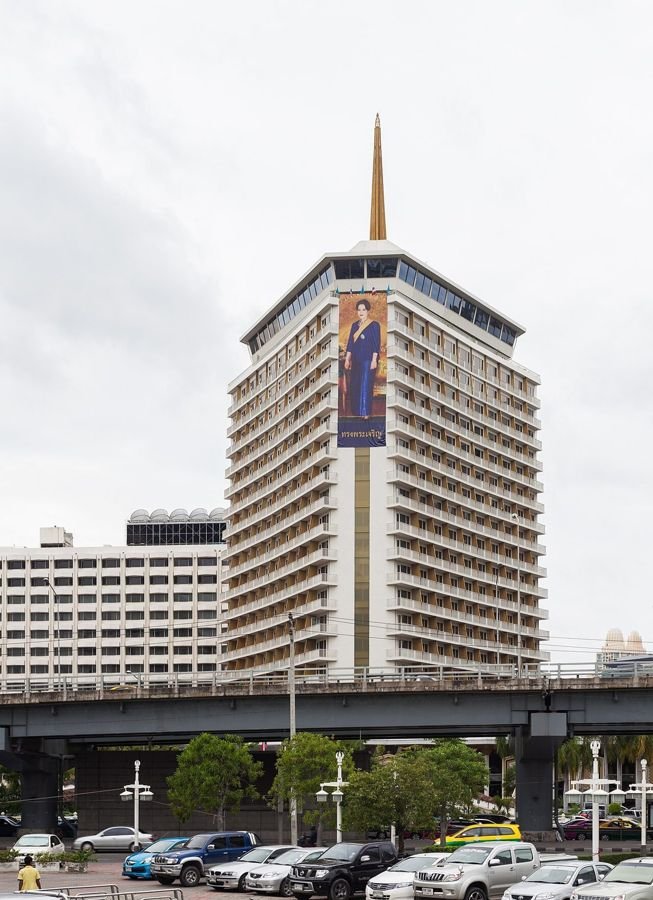 Spire, rooftopbar in Bangkok – foto van het gebouw
