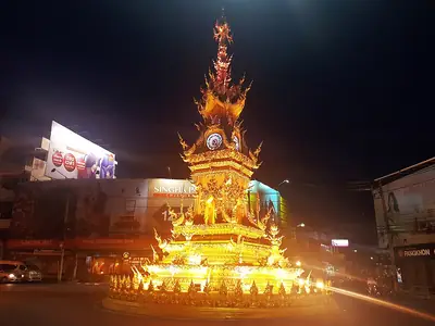 Klokkentoren van Chiang Rai (4)