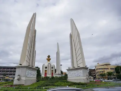 Democratiemonument (3)