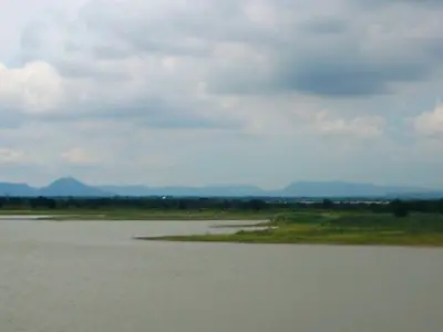 The Dong Phaya Yen Mountains seen east of Pa Sak Cholasit Dam