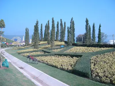 Royal Park Rajapruek (2)