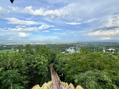 Wat Phra That Doi Kham (2)
