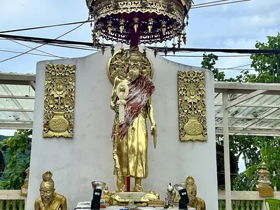 Wat Phra That Doi Kham (3)