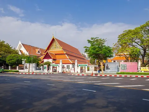 This is a photo of a monument in Thailand identified by the ID