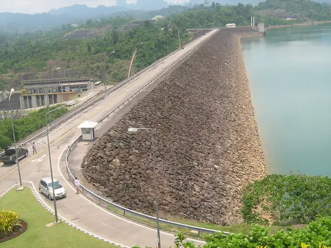 Rachaprapha Dam