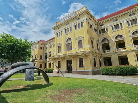 This is a photo of a monument in Thailand identified by the ID