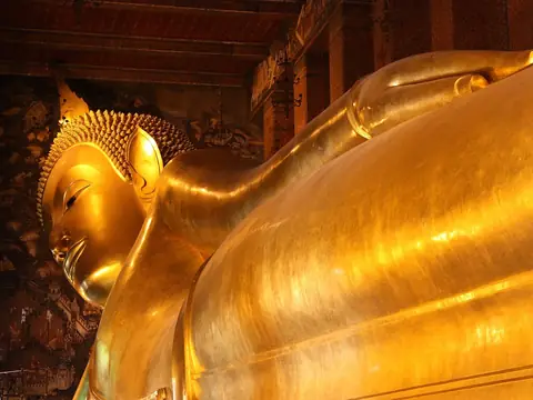Head of the gilded Reclining Buddha, Wat Pho