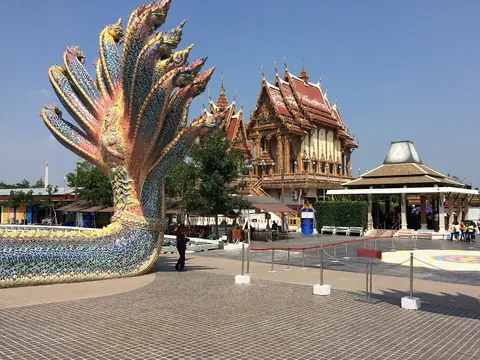 Giant naga sculpture beside the temple, Wat Ban Rai