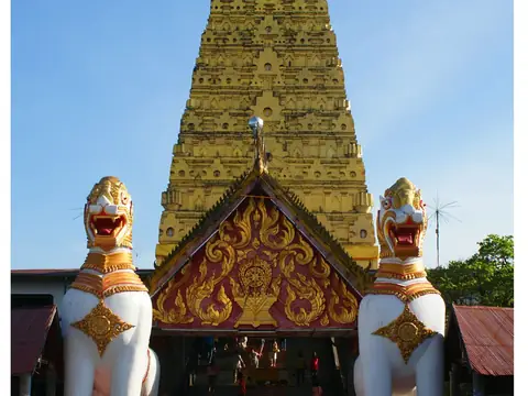 Golden Bodh Gaya-style chedi, Wat Wang Wiwekaram (Sangkhlaburi)