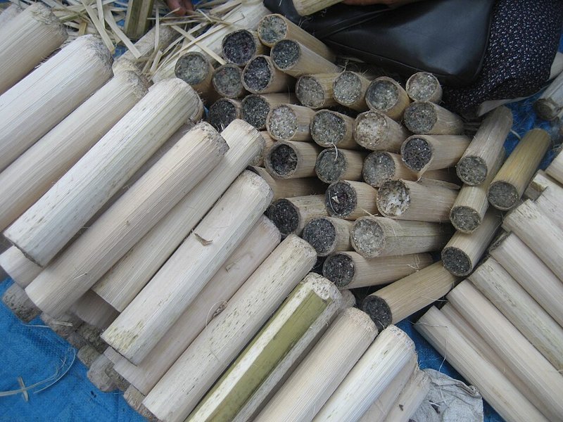 Khao lam (kleefrijst in bamboe) – ข้าวหลาม (Thais gerecht)