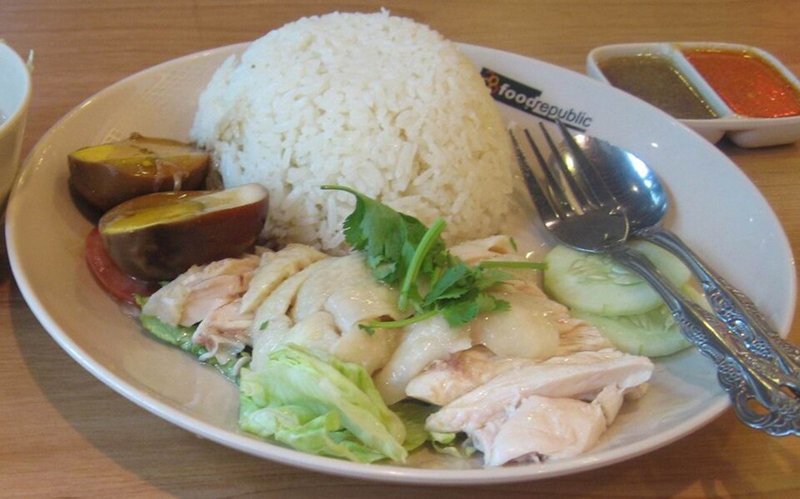 Khao man kai (kip met rijst) – ข้าวมันไก่ (Thais gerecht)