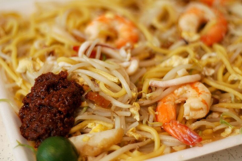 Mi Hokkien (Phuket-noedels) – หมี่ฮกเกี้ยน (Thais gerecht)